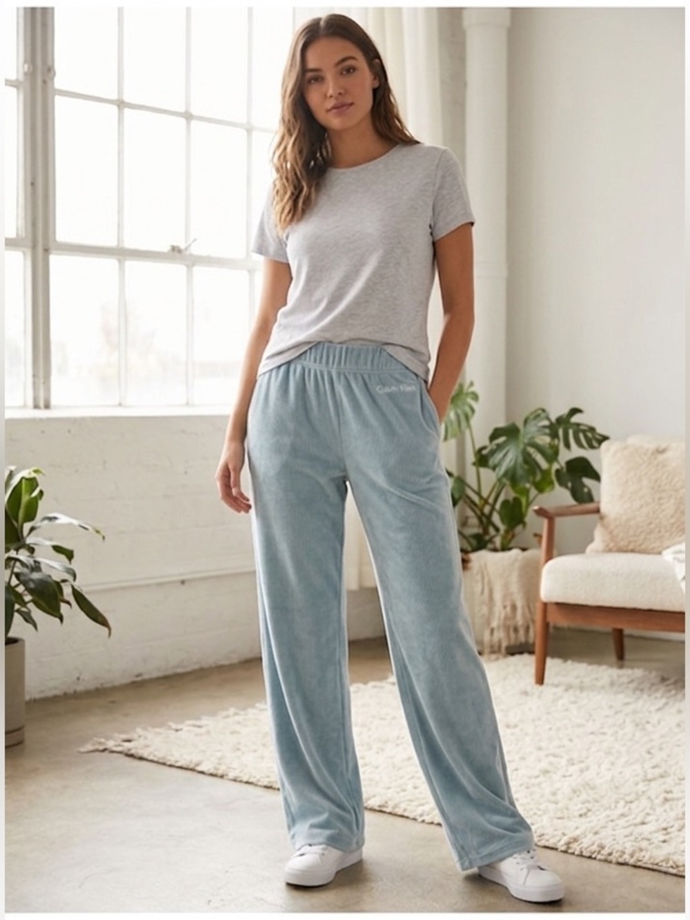 Calvin Klein Pale Blue Velour Lounge Pants L